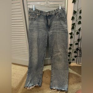 Size 8/28 Gap boyfriend slim jeans